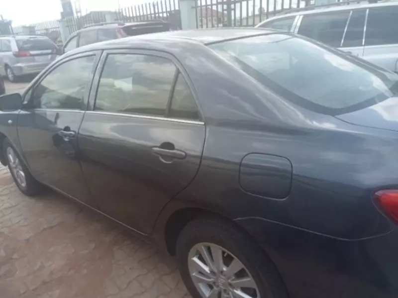 Toyota Corolla Matrix   - 2009