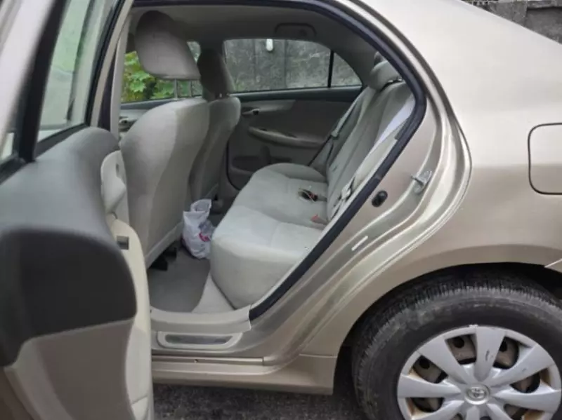 Toyota Corolla   - 2011