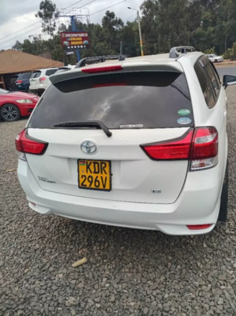 Toyota Corolla   - 2013