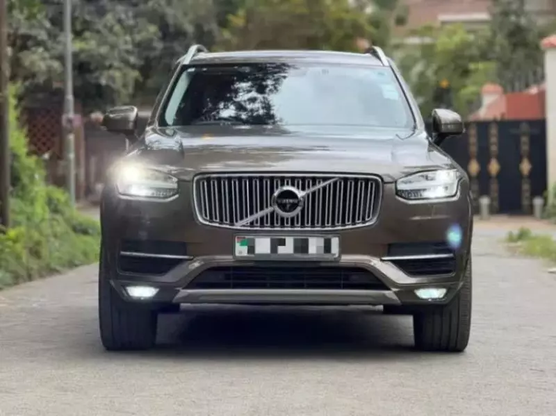 Volvo XC90   - 2018
