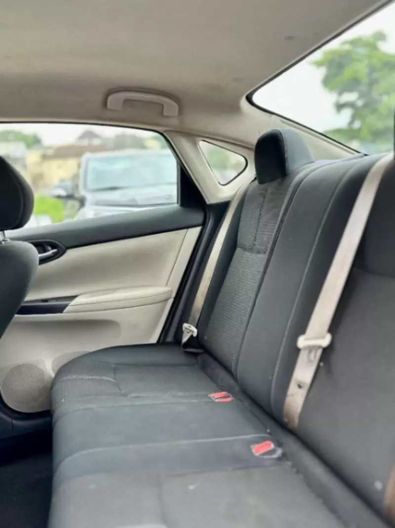 Nissan Altima   - 2019