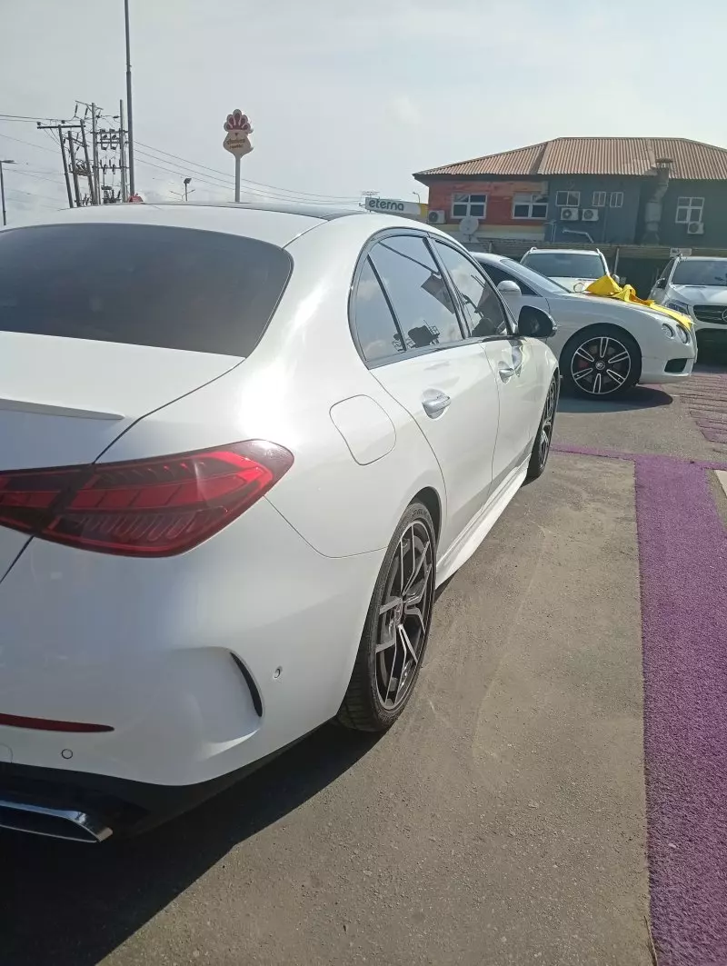 Mercedes-Benz C 300   - 2022