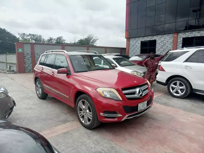 Mercedes-Benz GLK 350   - 2014