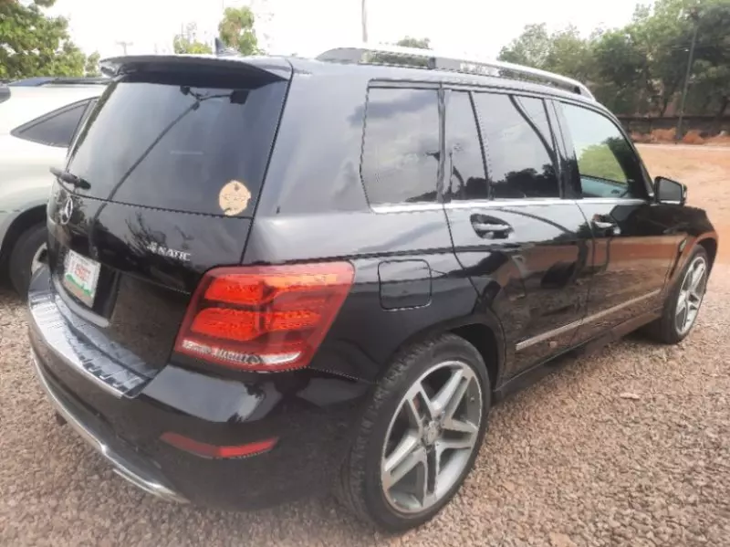 Mercedes-Benz GLK 350   - 2013