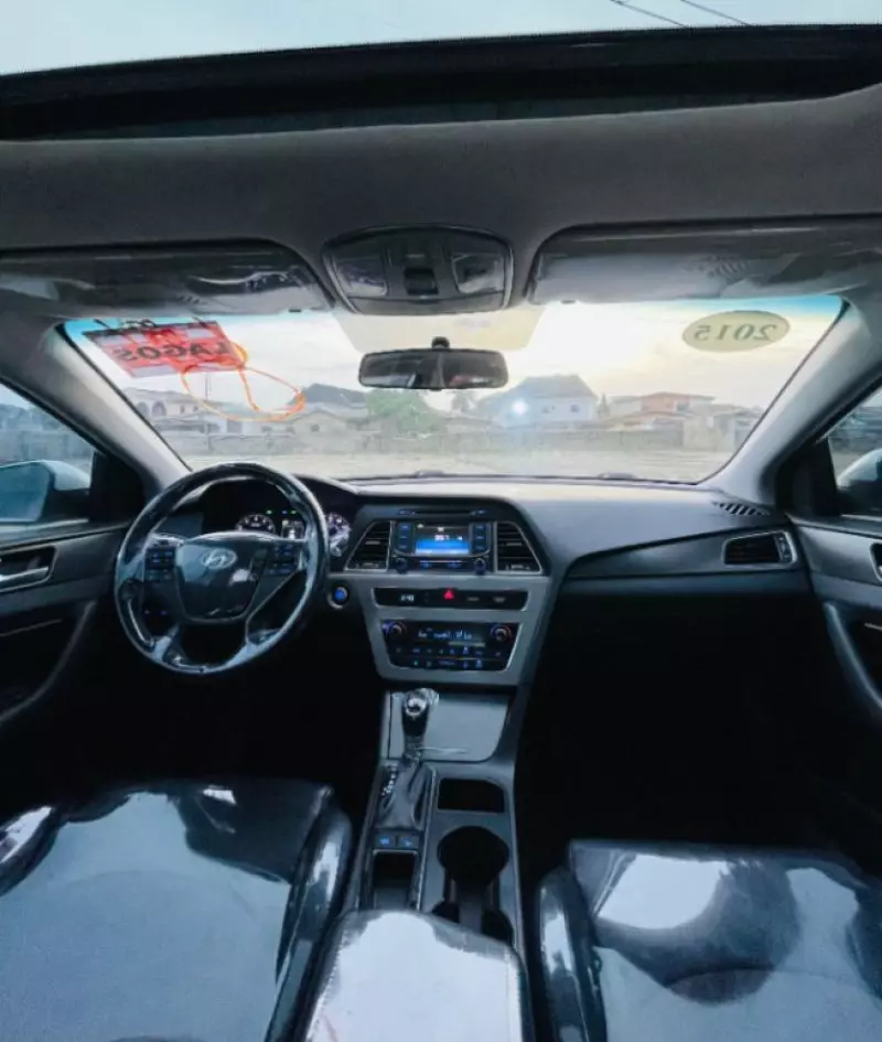 Hyundai Sonata   - 2015
