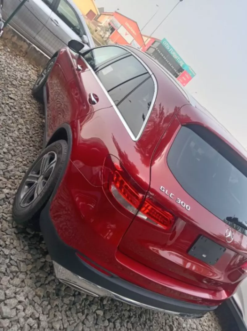 Mercedes-Benz GLC-Class   - 2016