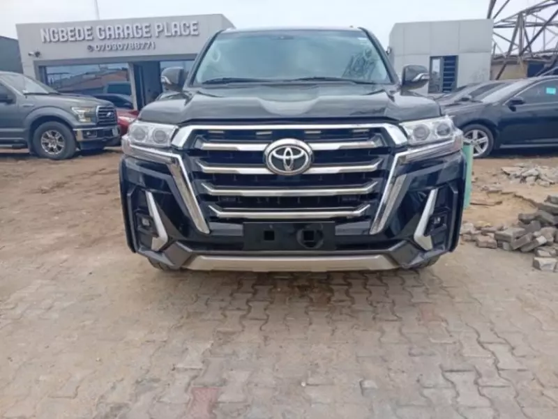 Toyota Land Cruiser   - 2008