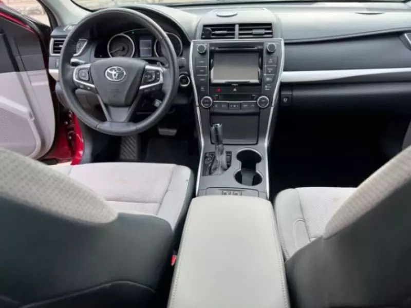 Toyota camry   - 2015