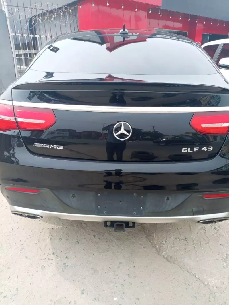 Mercedes-Benz GLE 43 AMG   - 2018