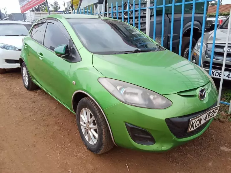 Mazda Demio   - 2012