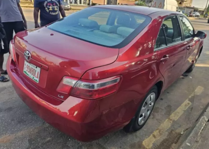 Toyota Camry   - 2007