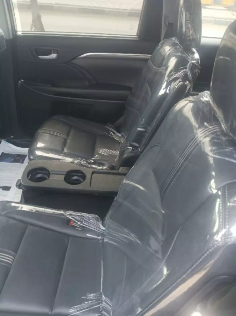 Toyota Highlander   - 2018