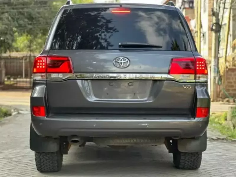 Toyota Landcruiser ZX   - 2018