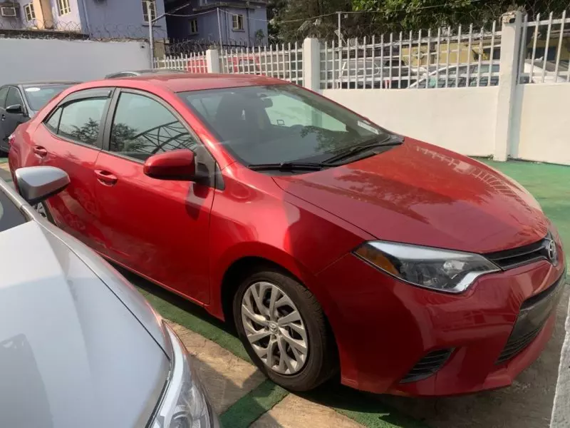 Toyota Corolla   - 2015