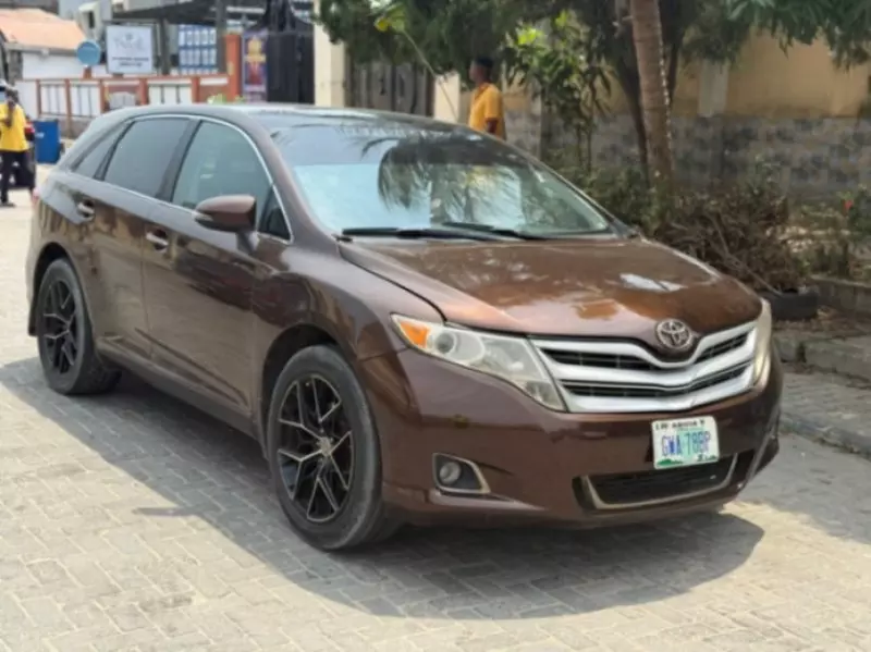 Toyota Venza   - 2010