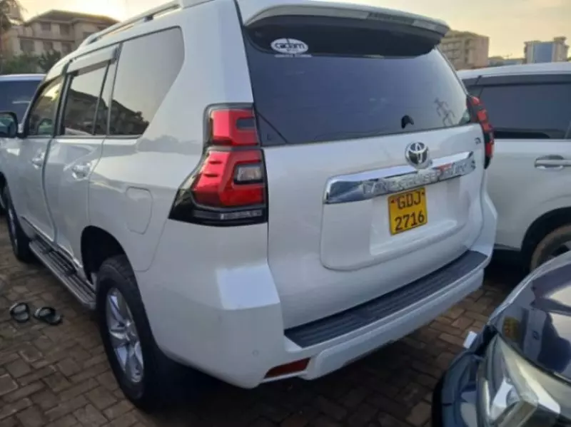Toyota Landcruiser prado TX   - 2017