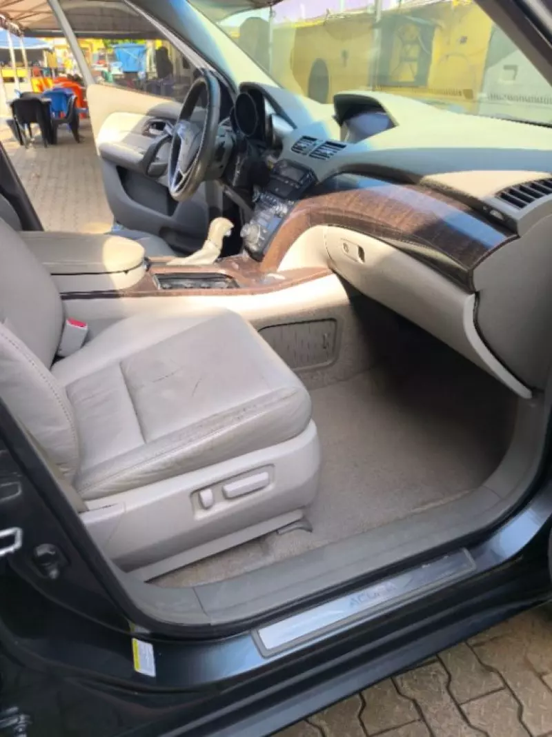 Acura MDX   - 2011