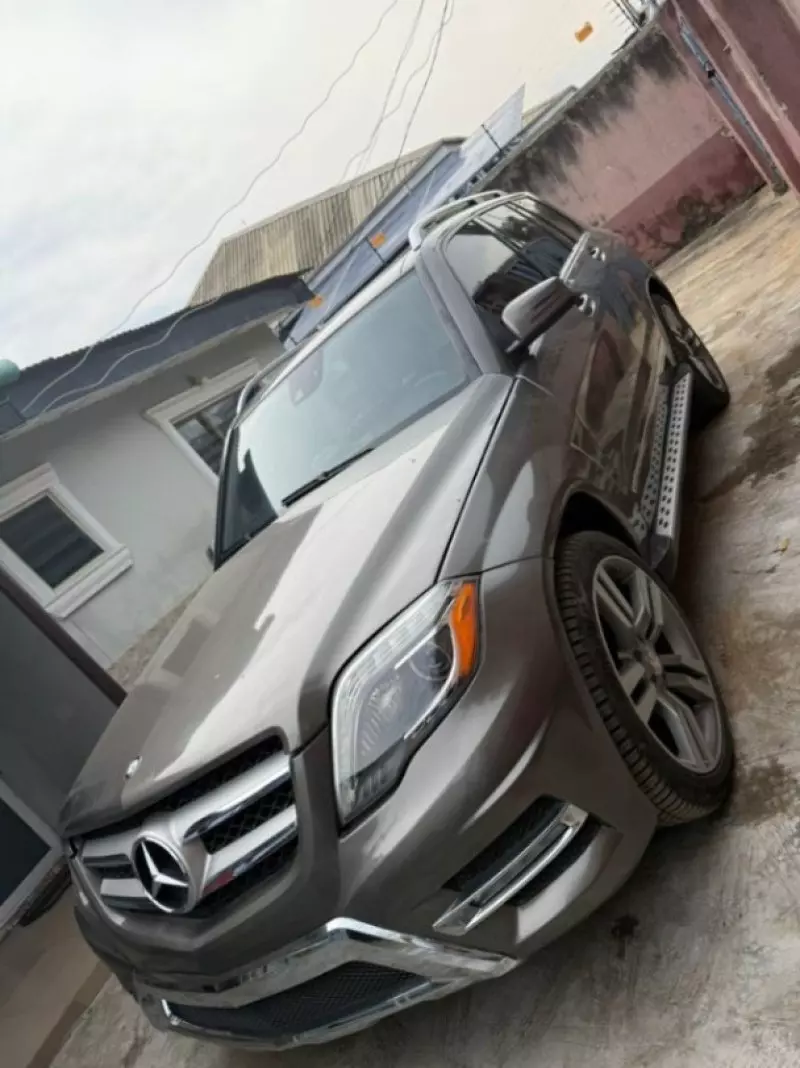 Mercedes-Benz GLK 350   - 2014