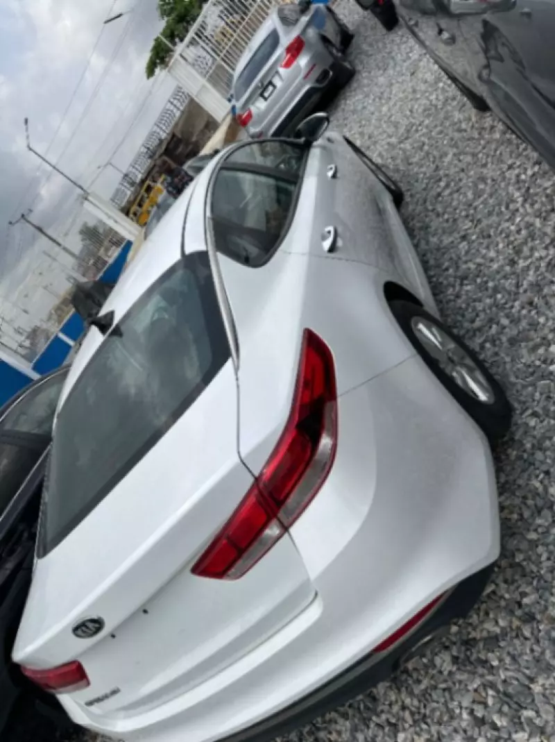 KIA Optima   - 2016