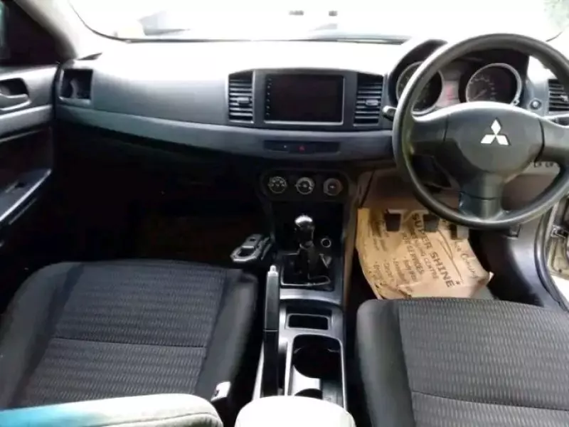 Mitsubishi Lancer   - 2012