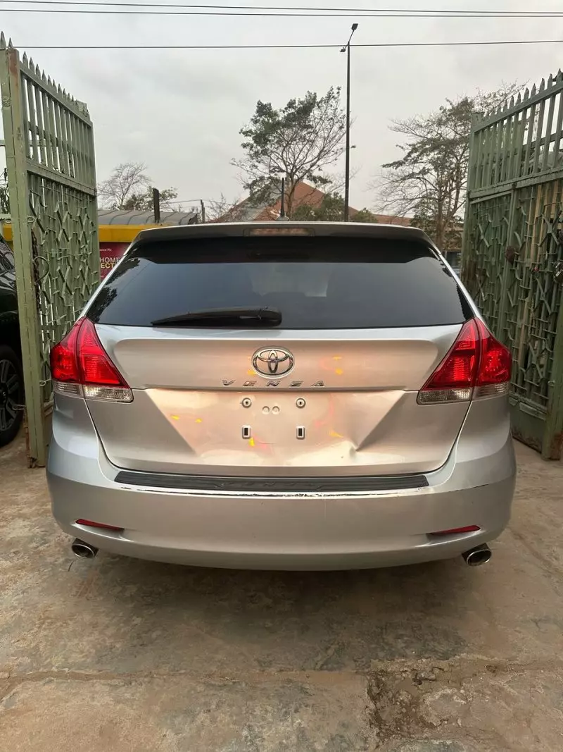 Toyota Venza   - 2009