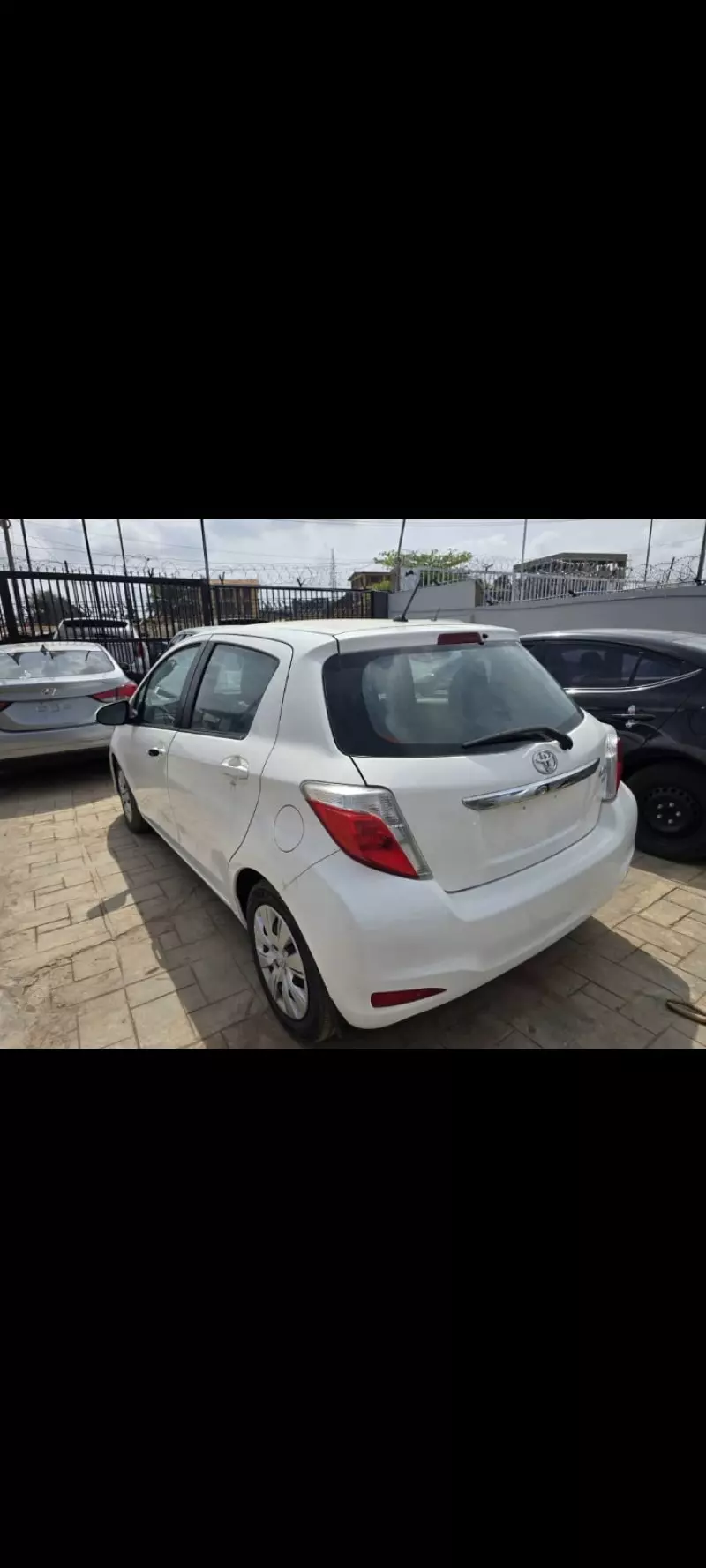 Toyota Yaris   - 2014