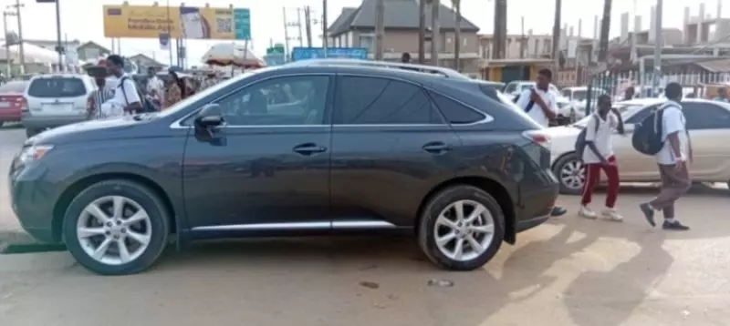 Lexus RX 350   - 2010