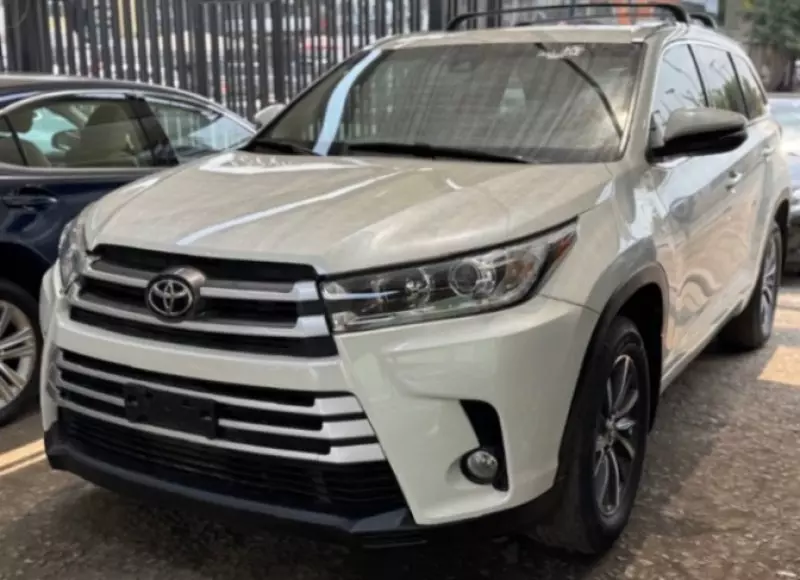 Toyota Highlander   - 2009