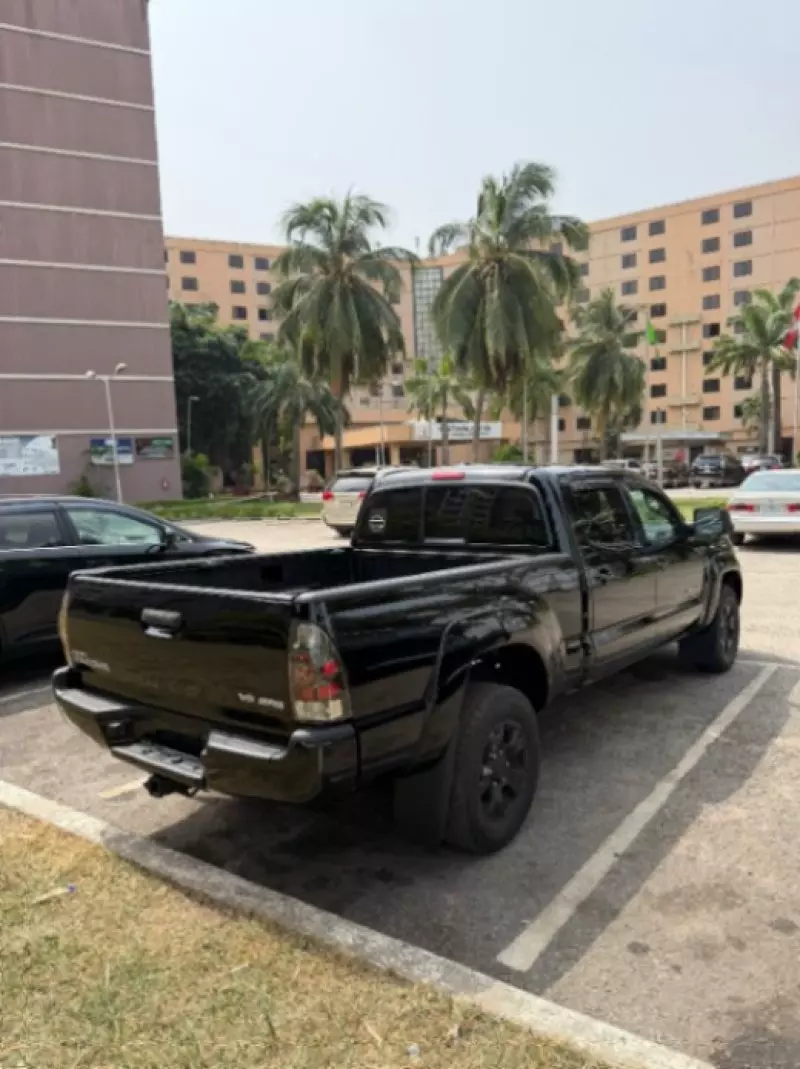 Toyota Tacoma   - 2010