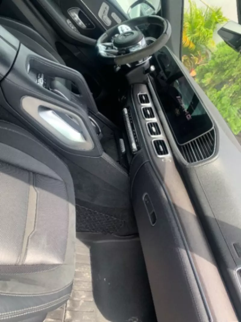 Mercedes-Benz GLE 53 AMG   - 2021