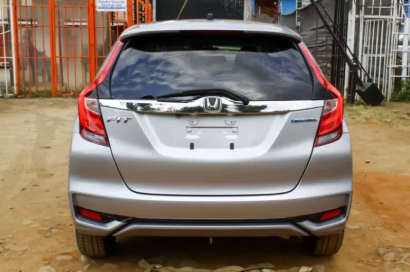 Honda Fit Hybrid    - 2018