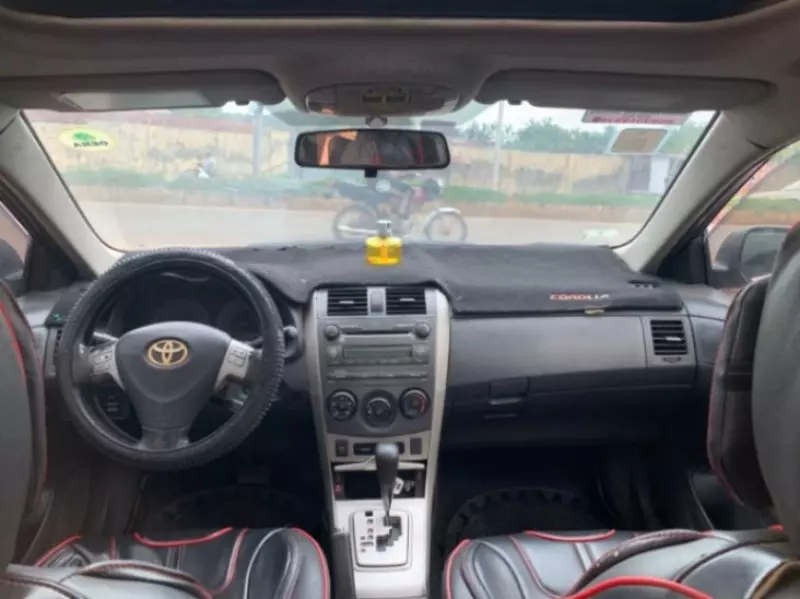 Toyota Corolla   - 2009