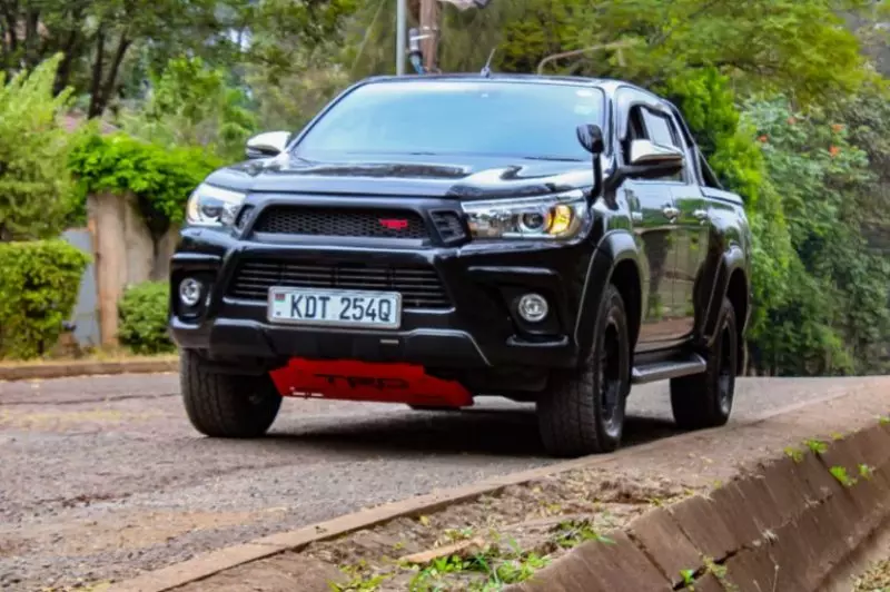 Toyota Hilux   - 2018