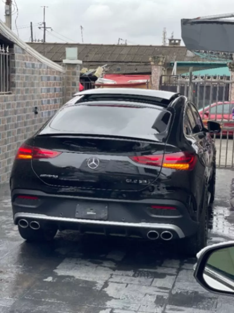 Mercedes-Benz GLE 53 AMG   - 2023