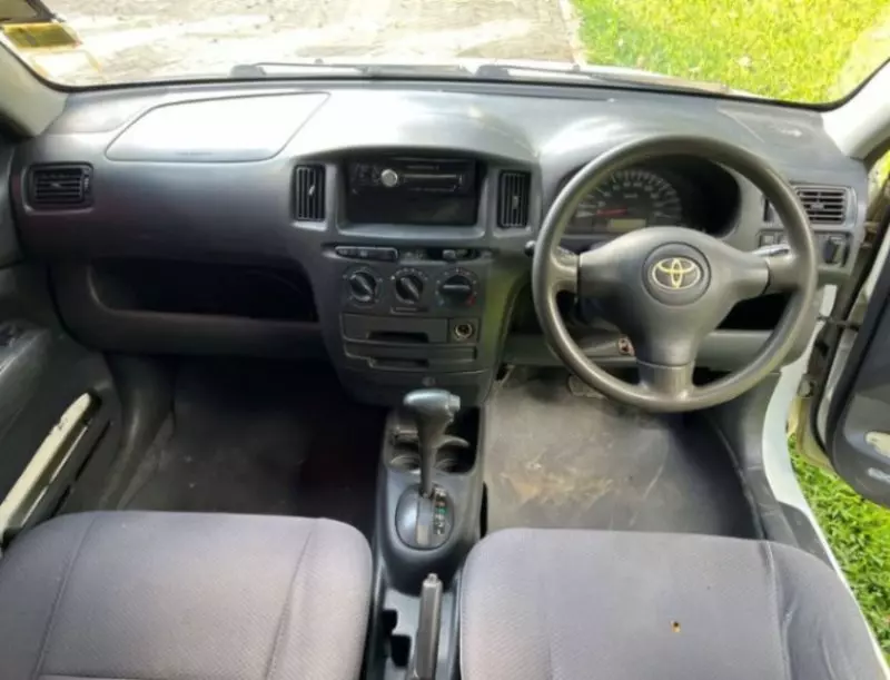 Toyota Probox    - 2012