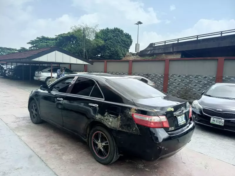 Toyota Camry   - 2007