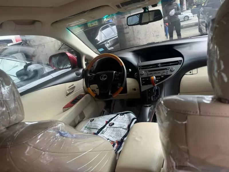 Lexus RX 350   - 2010