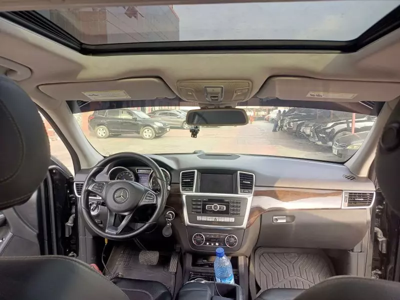 Mercedes-Benz ML 350 - 2013