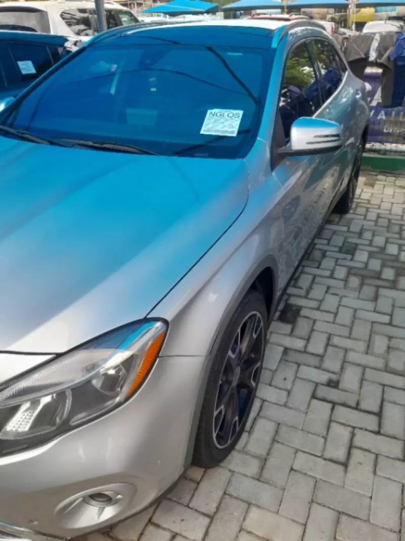 Mercedes-Benz GLA 250   - 2017
