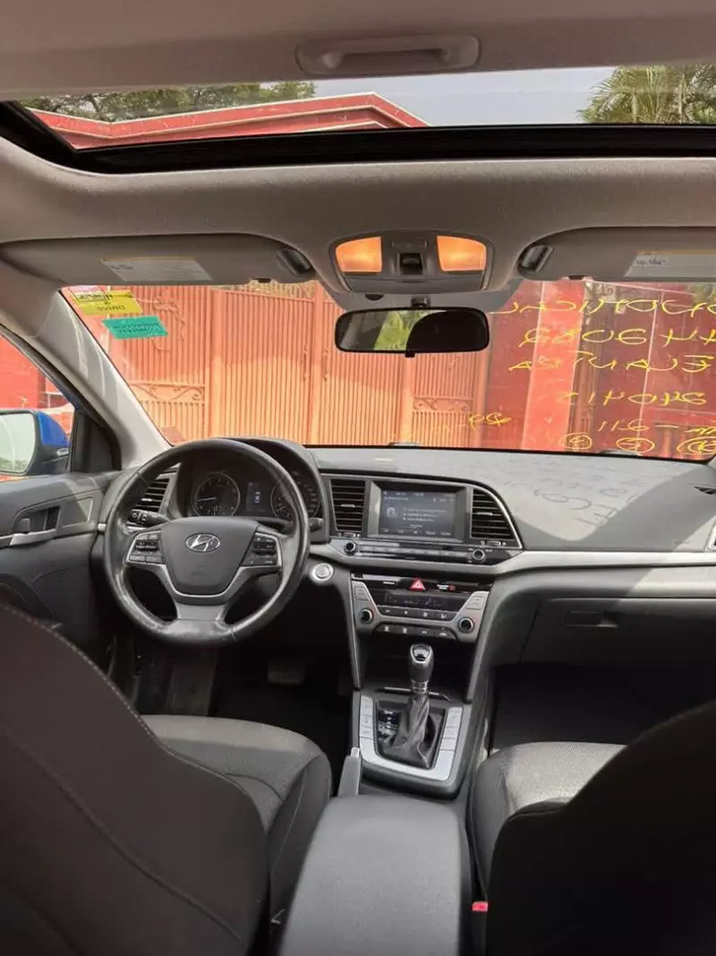 Hyundai Elantra   - 2017