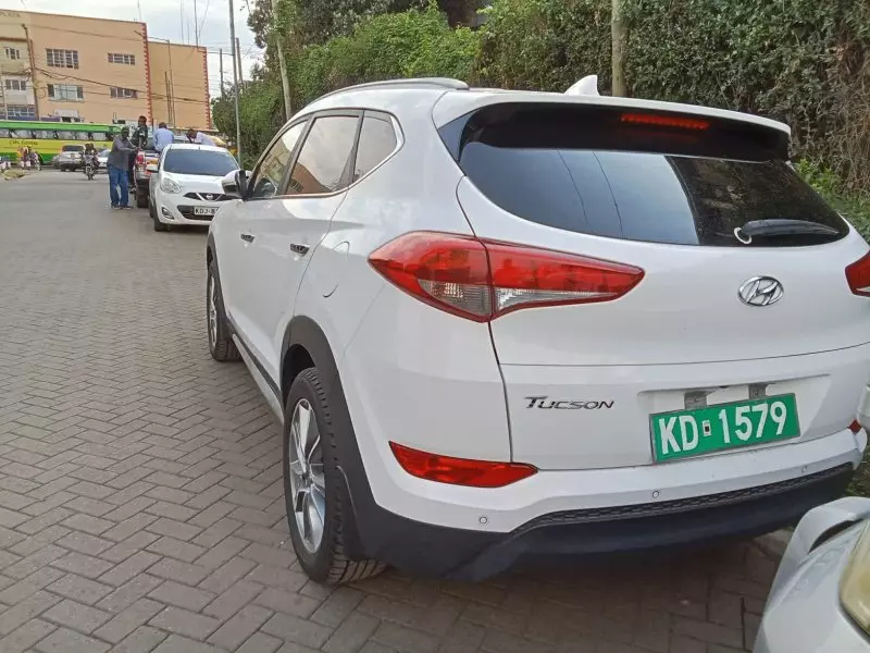 Hyundai Tucson   - 2017