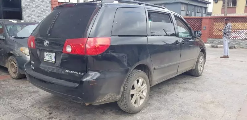 Toyota Sienna