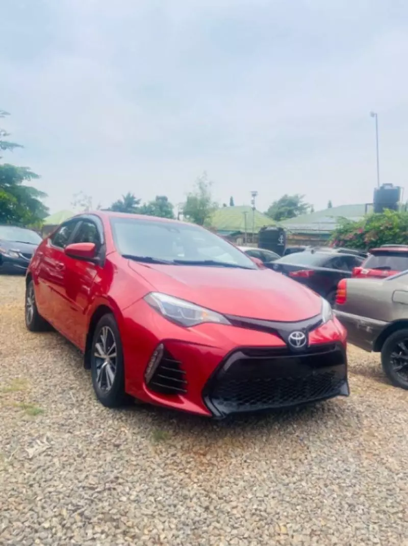 Toyota Corolla   - 2017