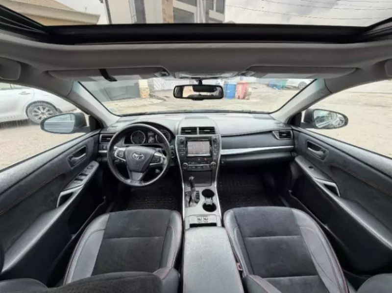 Toyota Camry   - 2015