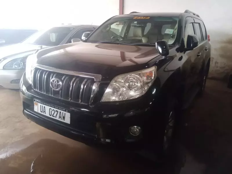 Toyota Landcruiser Prado   - 2010