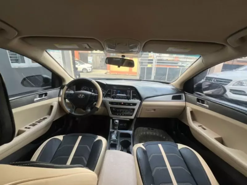 Hyundai Sonata   - 2015