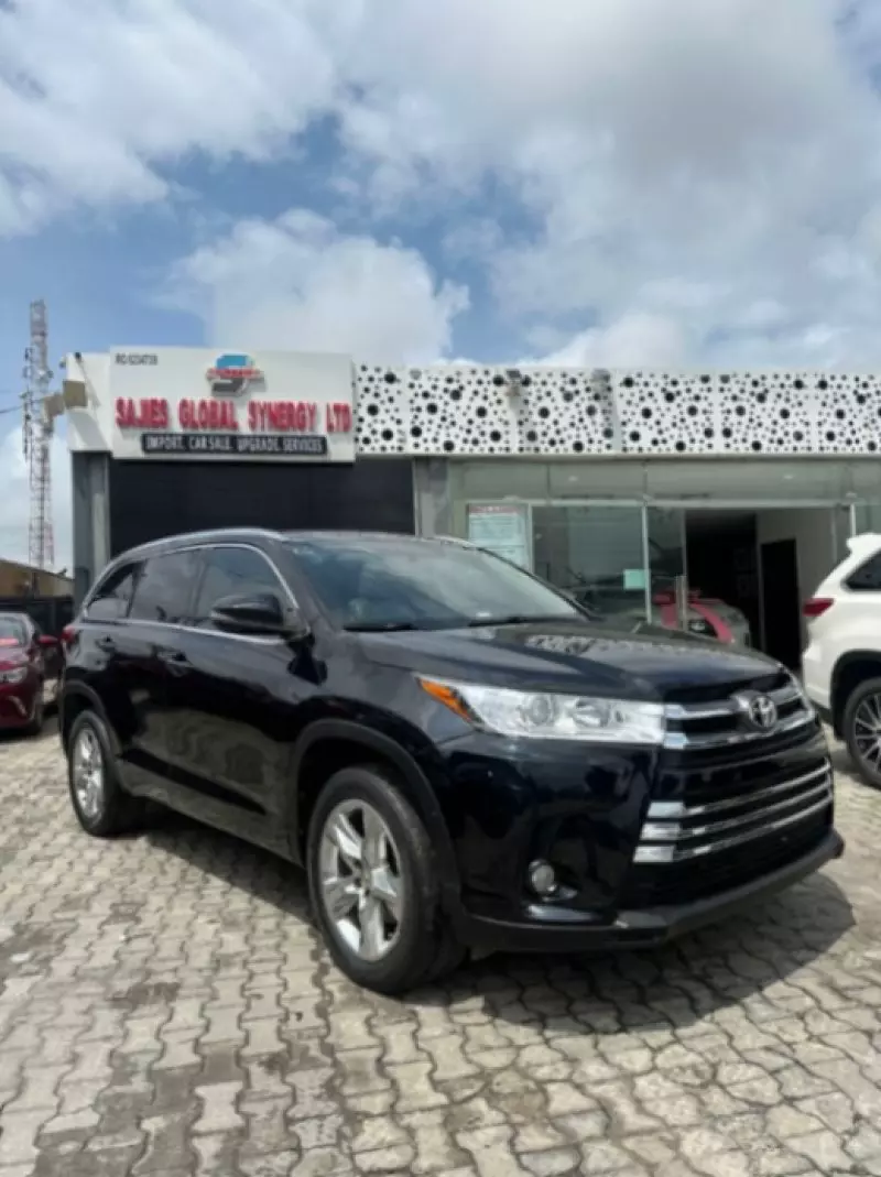 Toyota Highlander - 2014