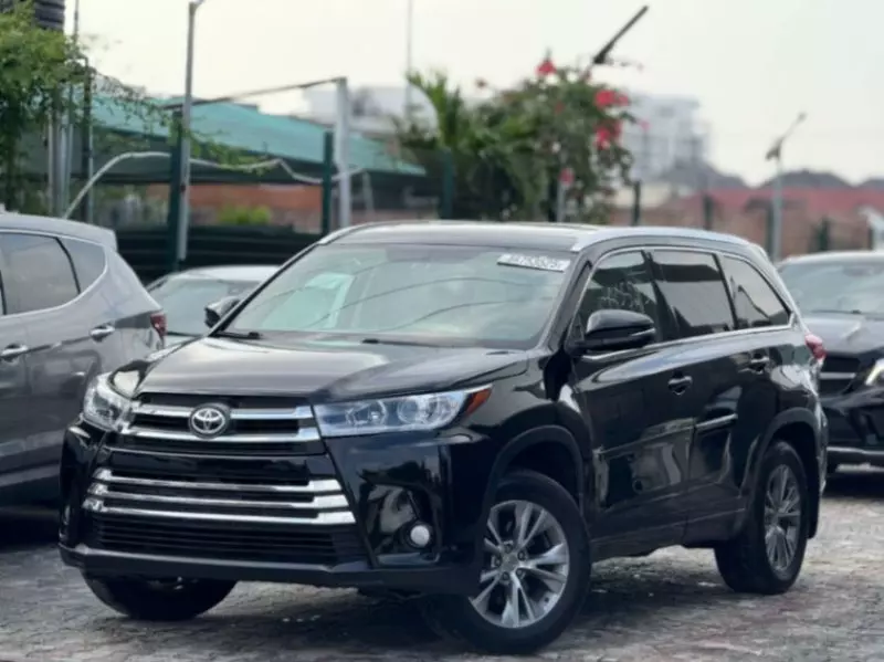 Toyota Highlander   - 2009