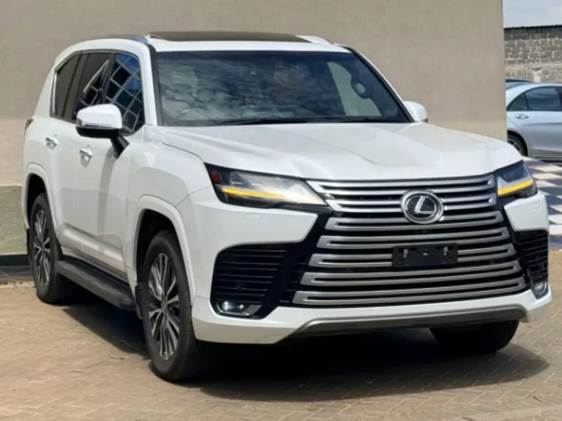 Lexus LX 600   - 2022