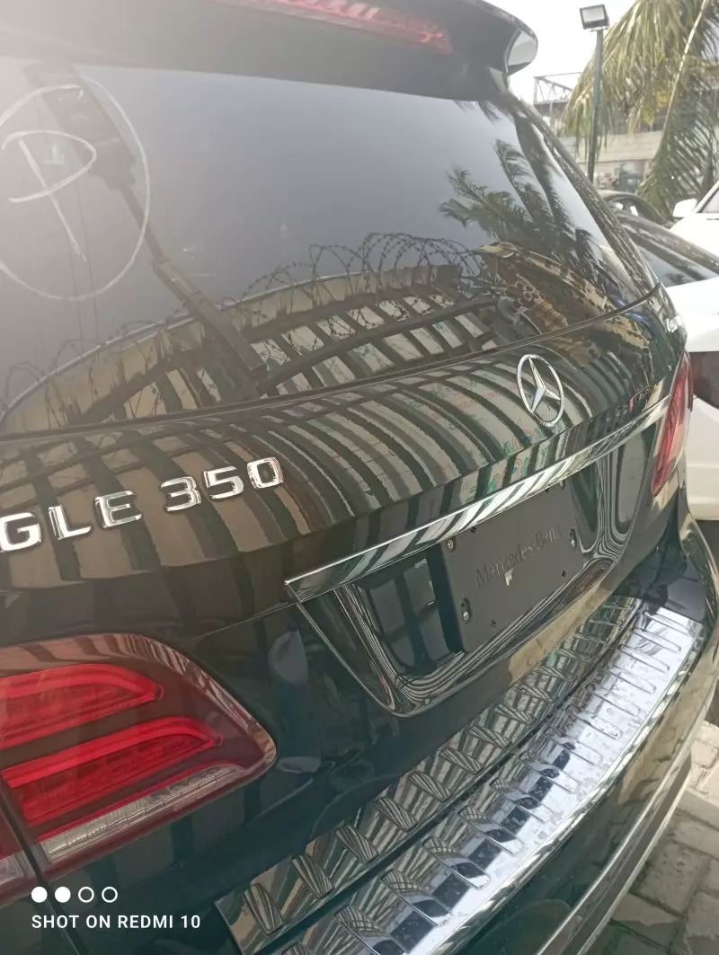 Mercedes-Benz GLE 350   - 2016